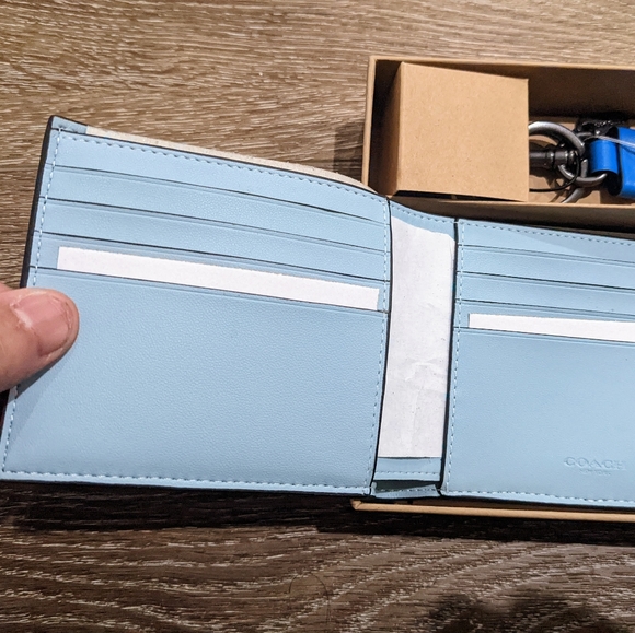 Coach Boxed 3 In 1 Wallet Gift Set In Colorblock Signature Canvas - Picture 7 of 8